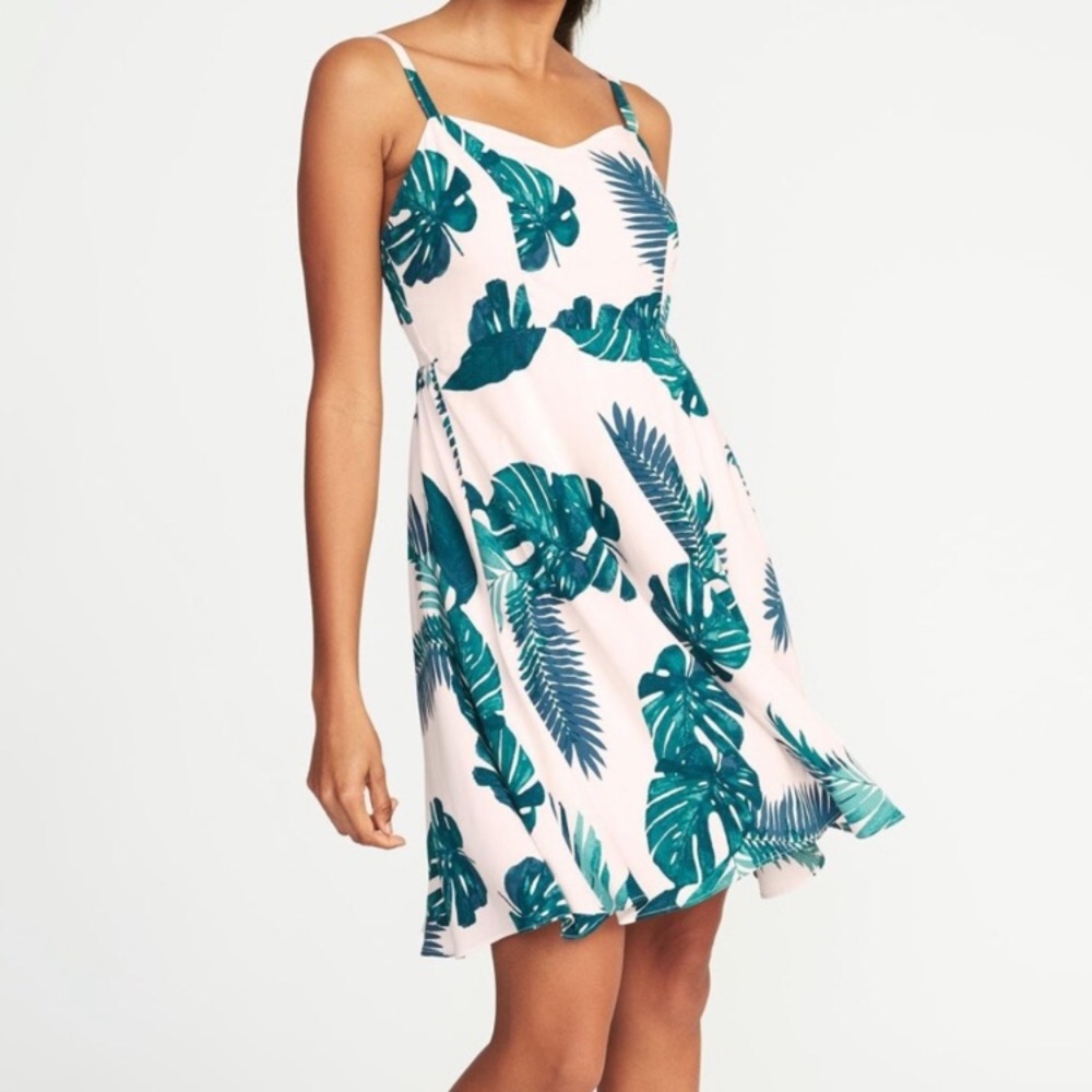 Old Navy Fit & Flare Cami Dress size Large petite